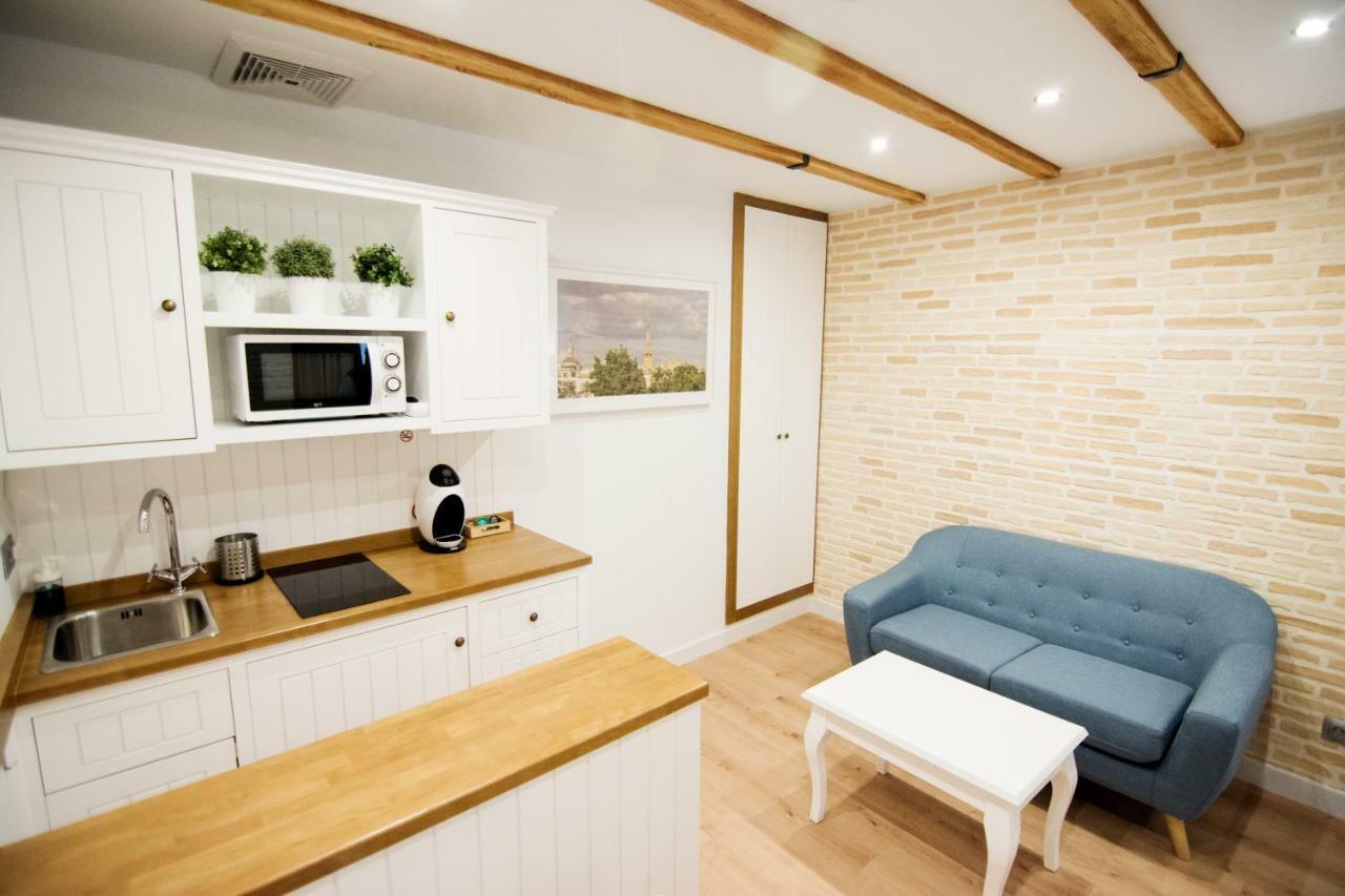 Acetres 5 Boutique Apartment Seville Exterior photo
